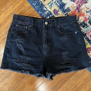 Women’s American Eagle Outfitters Mom Short Black Distressed Jean Shorts 4